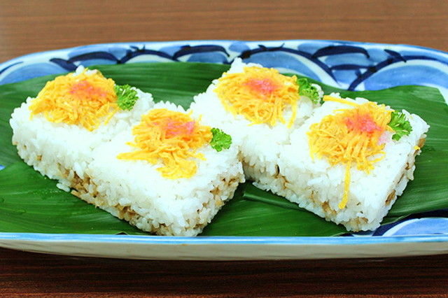 押し寿司(もろぶた寿司)