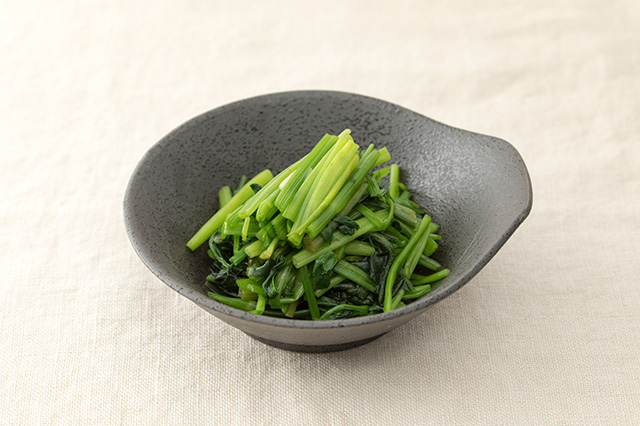 黒田せりとほうれんそうのおひたし