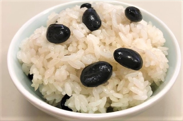 黒豆おこわ／みたま