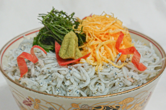 しらす丼
