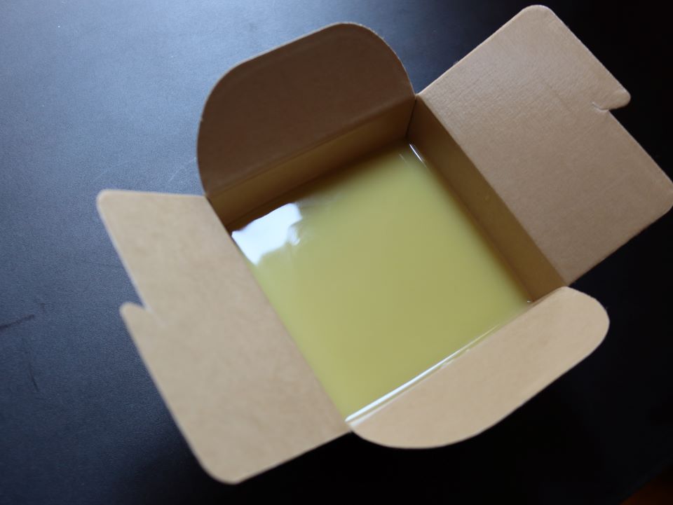 平らにならした状態