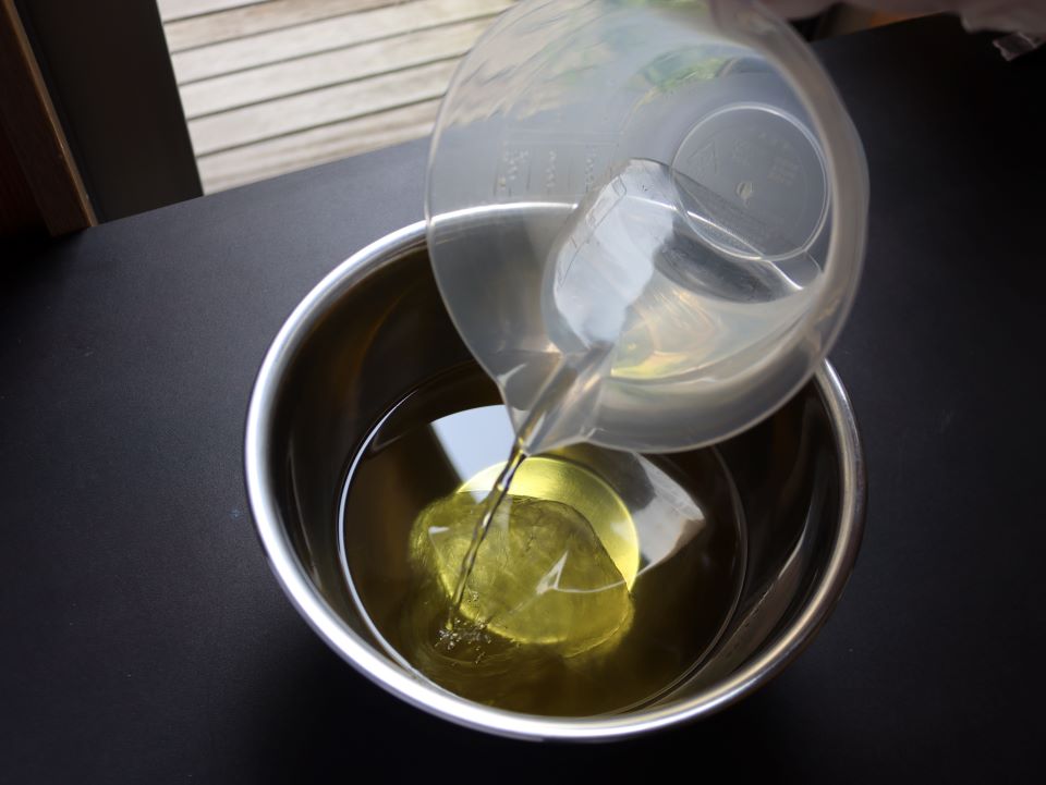 3-1苛性ソーダを混ぜる