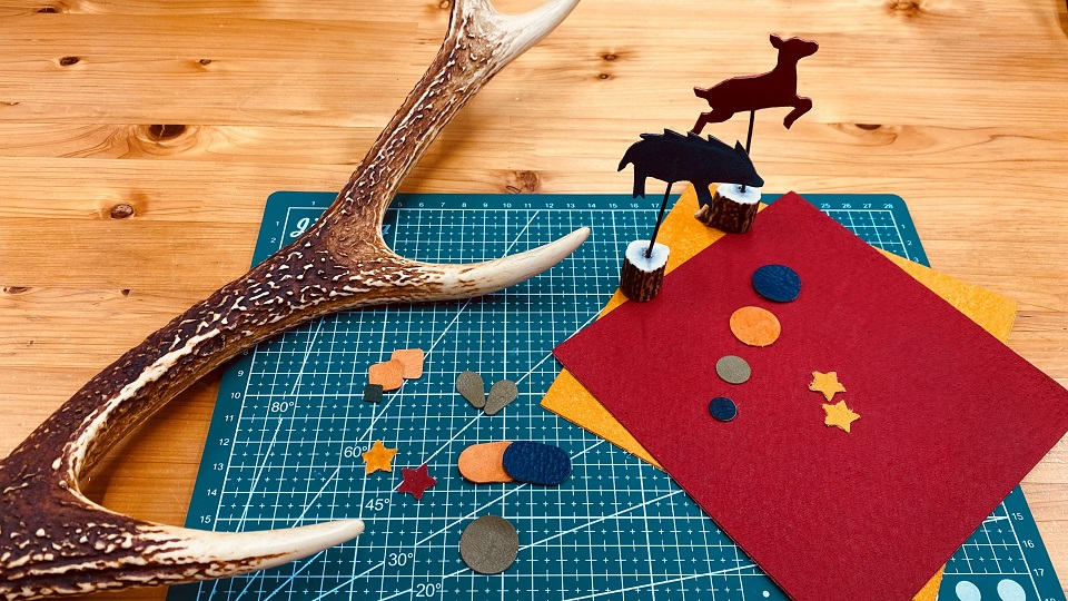 鹿の角と工作グッズ