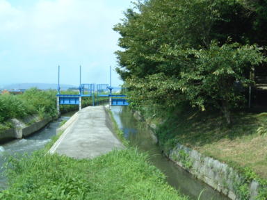 雲出井用水(くもずいようすい)