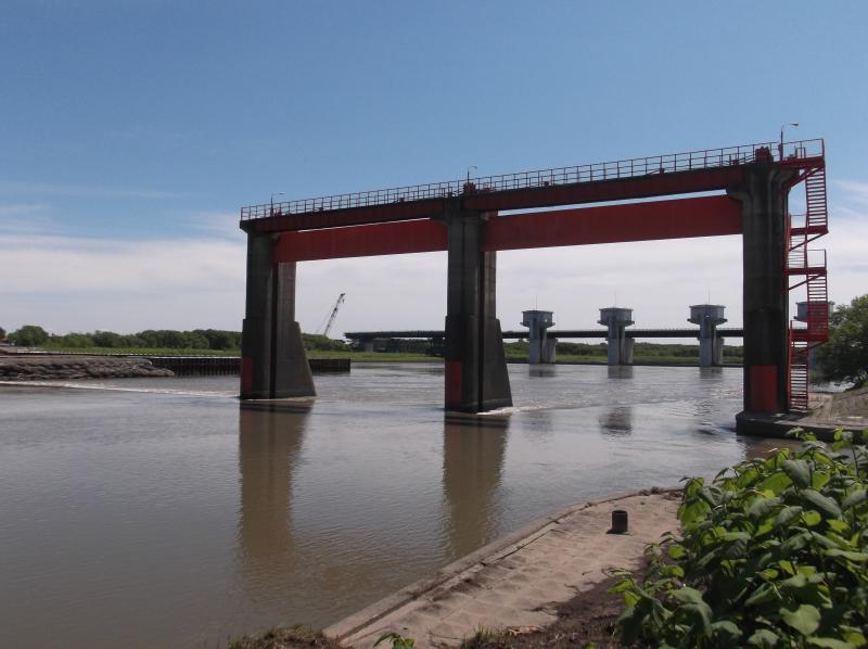 旧石狩川頭首工