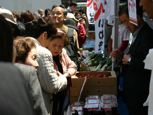 「がんばっぺ！いわき」オール日本キャラバン2