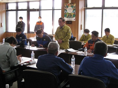 能登町で農業関係者と意見交換を行う坂本農林水産大臣