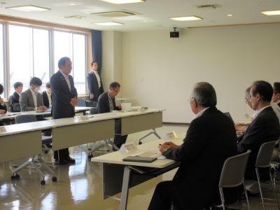 いわき市で県漁連等と意見交換を行う坂本農林水産大臣