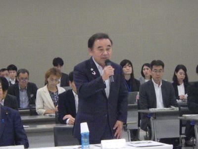 「第29回原子力災害からの福島復興再生協議会」にて挨拶を行う坂本農林水産大臣