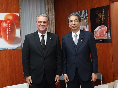 ブラジル連邦共和国ファヴァロ農業・畜産大臣と江藤農林水産大臣