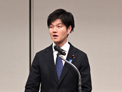 祝辞を述べる鈴木農林水産大臣