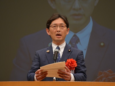 祝辞を述べる高橋農林水産大臣政務官