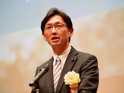 祝辞を述べる高橋農林水産大臣政務官