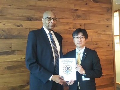 主要穀物の上位生産地であるイリノイ州の州政府副知事首席補佐官と会談する舞立農林水産大臣政務官