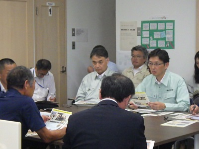 南相馬市で営農再開状況を調査する高橋農林水産大臣政務官