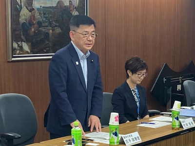 全漁連との意見交換において、冒頭挨拶を行う庄子農林水産大臣政務官