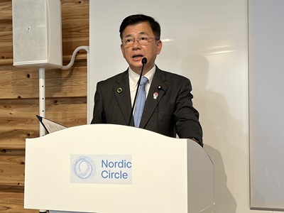 フィンランド主催セミナー「Think like a Fin -持続可能な食料システム」で挨拶を行う庄子農林水産大臣政務官