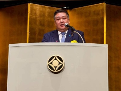 挨拶を行う山本農林水産大臣政務官