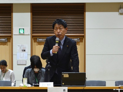 挨拶を行う武村農林水産副大臣