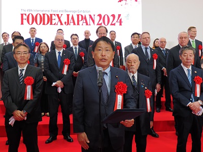 オープニングセレモニーで祝辞を述べる武村農林水産副大臣