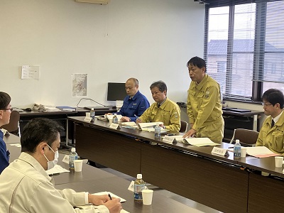 氷見市で農業関係者と意見交換を行う武村農林水産副大臣