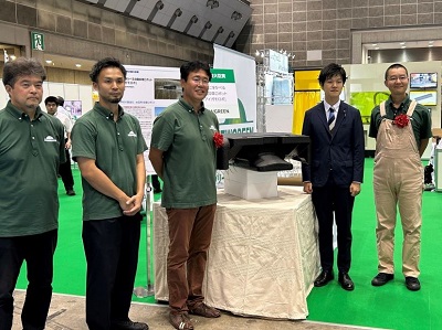 受賞者と鈴木農林水産副大臣