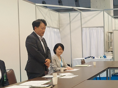 大日本水産会との意見交換の冒頭、挨拶を行う笹川農林水産副大臣