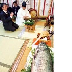 鮭魂祭(けいこんさい)