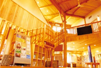 自然学習交流館ほとりあ(山形県鶴岡市)