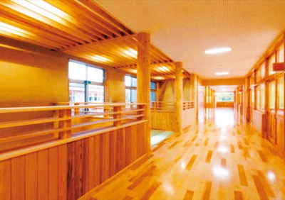 綾中学校(宮崎県東諸県郡綾町)