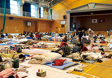 熊本地震の本震翌日の避難者数は18万人を超える数だった。