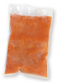 完熟の柿を使った「柿ペースト」2キログラム入り 2,376円（税込み）。