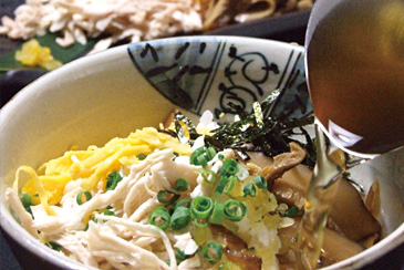 鶏飯(けいはん) 〈鹿児島県〉