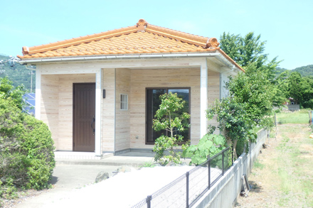 福井県美浜町にある移住居住体験施設「黄舎」。