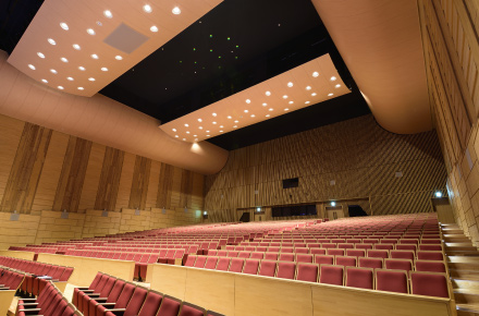 大ホール内観。