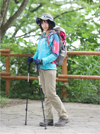 山歩きの服装と持ち物