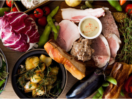 新鮮な東京産野菜を使ったメニュー