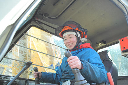 苗木を植えるためのガイドにする柱