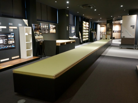 ギネス世界記録に認定された全長11.71メートルの畳