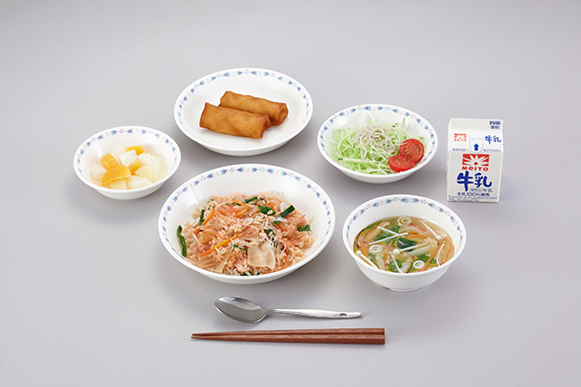 写真：平成18年の再現給食