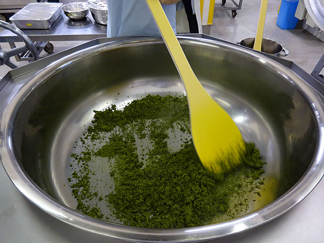 写真：茶の葉ふりかけ