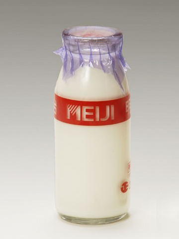 写真：昔の牛乳瓶