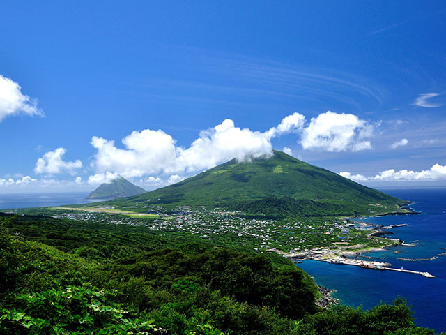 写真：八丈町の風景