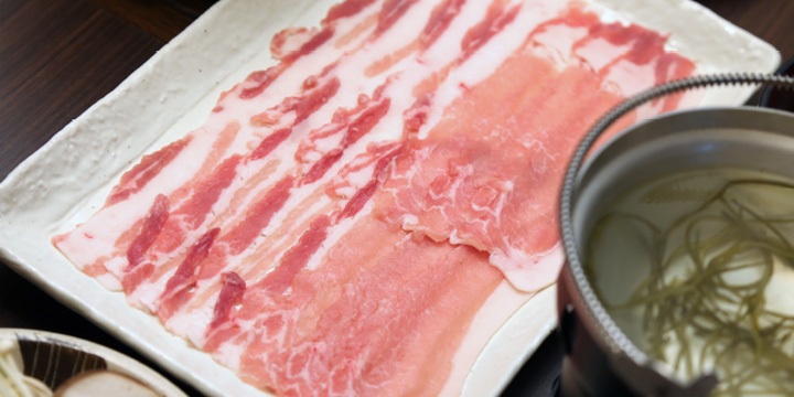 写真:金華豚と三元豚