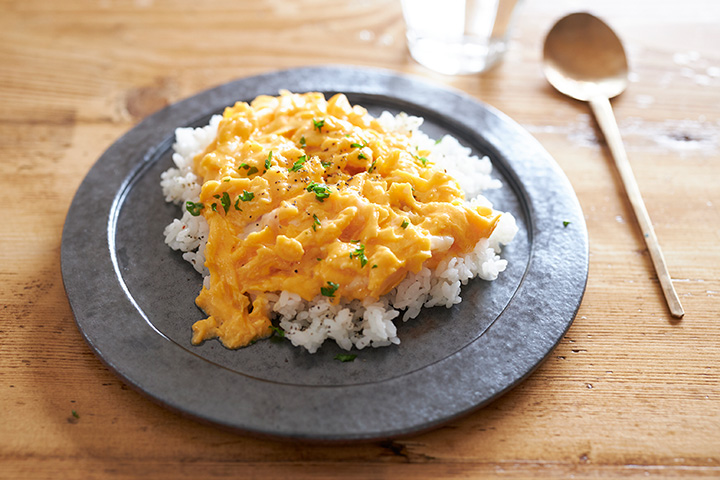 写真：白米オムライス