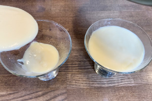 写真:耐熱の器に入れる