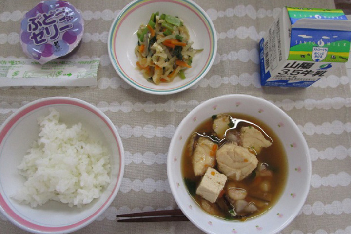 写真：うずみの給食