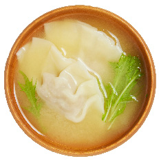 水餃子の味噌汁