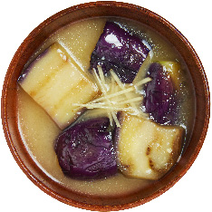 なすとしょうがの味噌汁