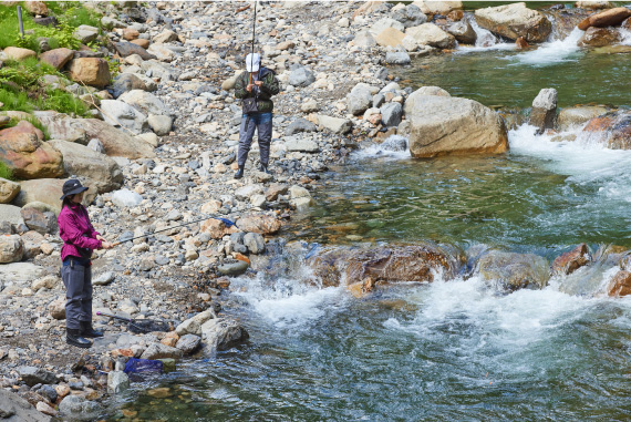 渓流釣りのルールとマナー